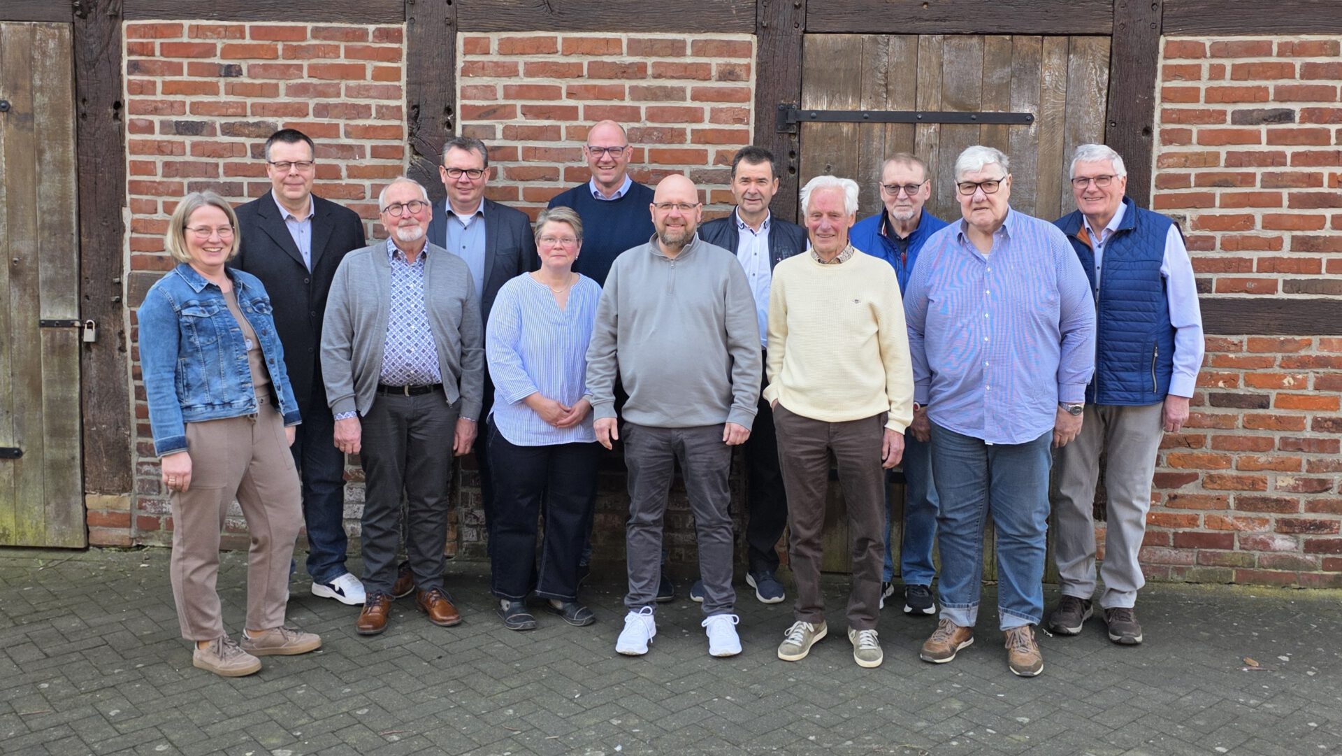 v. l. Claudia Wittelmann, Norbert Strake, Leo Wittelmann, Christian Holthöfer, Sandra Lengenfeld-Hardenberg, Andreas Pötter, Markus Lengenfeld, Franz Josef Baum, Günter Wittelmann, Bernhard Rose, Hermann Westermann, Werner Averbeck