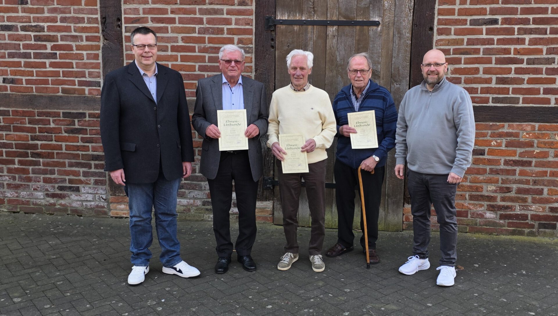 v. l. 2. Vorsitzender Norbert Strake, Bernhard Combrink, Günter Wittlemann, Anton Meyer, 1. Vorsitzender Markus Lengenfeld
